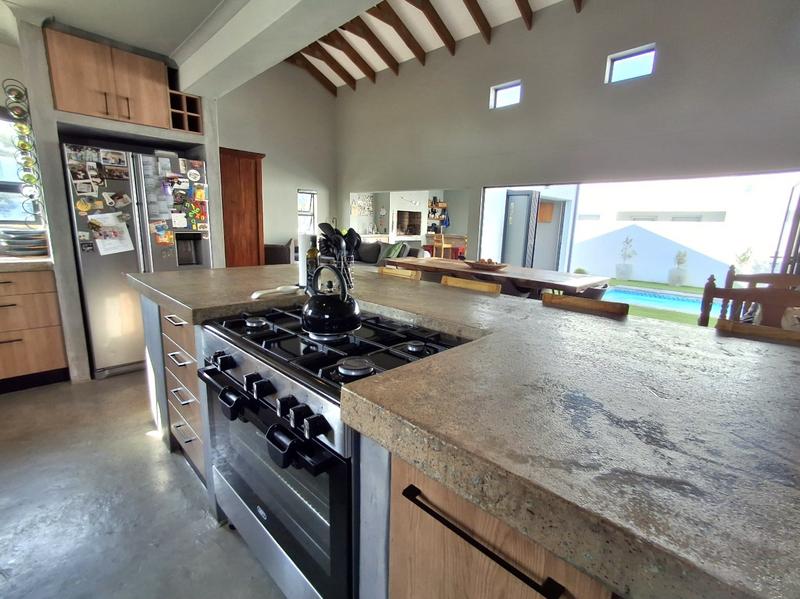 4 Bedroom Property for Sale in Shelley Point Western Cape